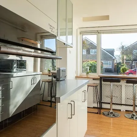 Holiday home Stunning 4 Bedroom House At York With Free Parking Stockton-on-the-Forest